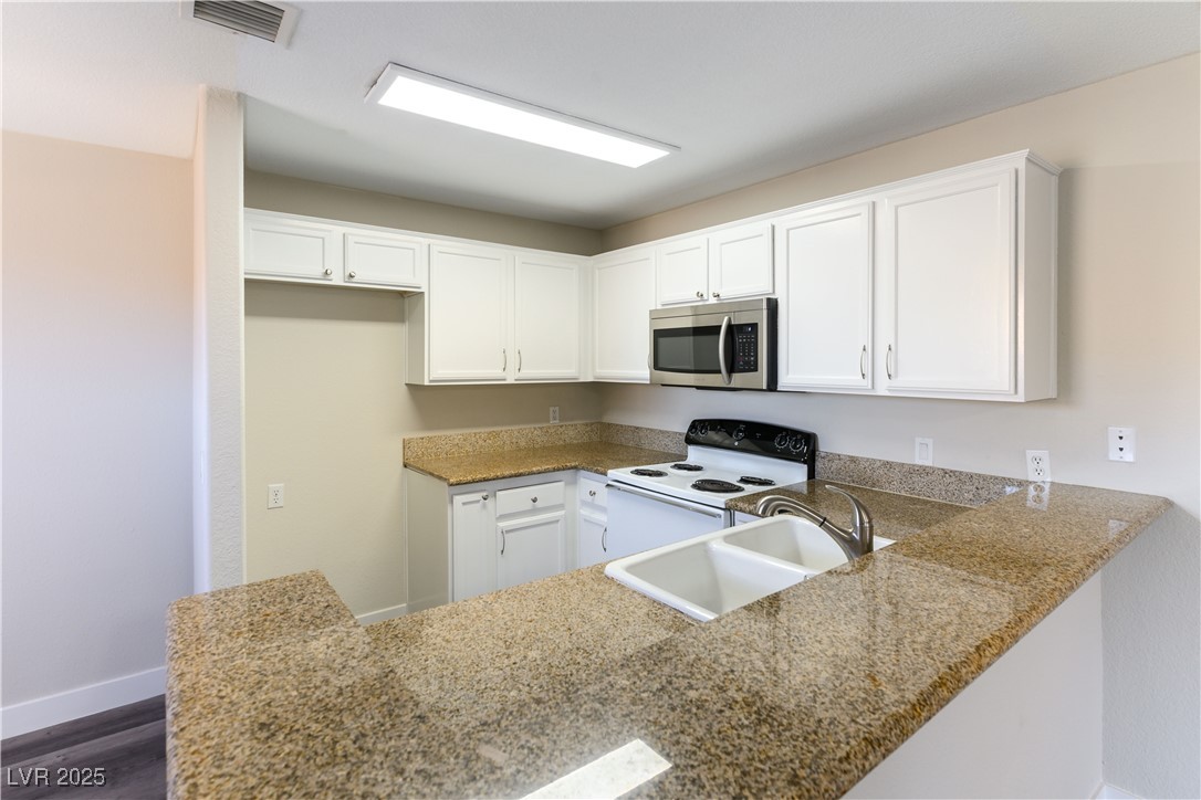 2983 Juniper Hills Boulevard 203 Property Photo 10