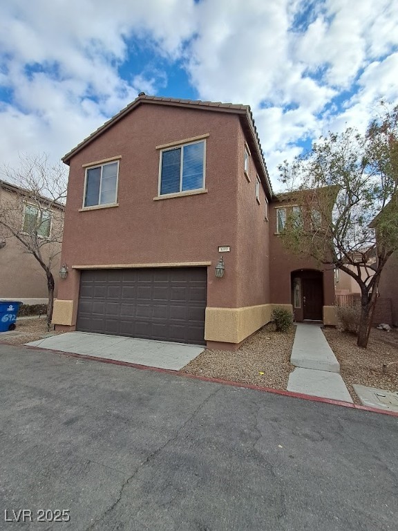 690 Calamus Palm Place Property Photo 4