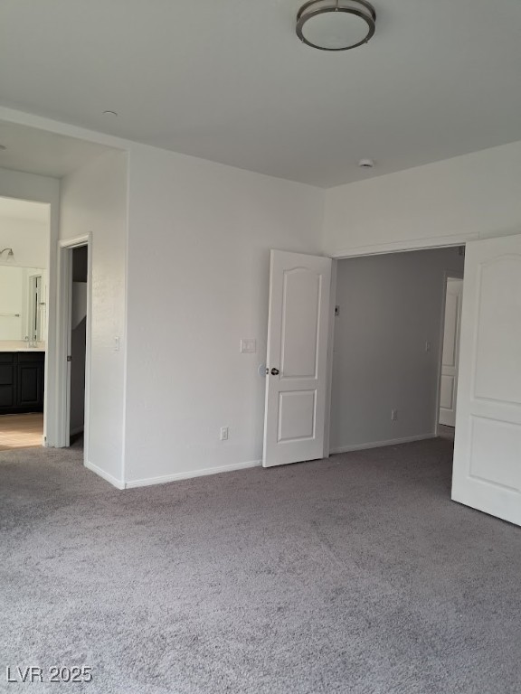 690 Calamus Palm Place Property Photo 14