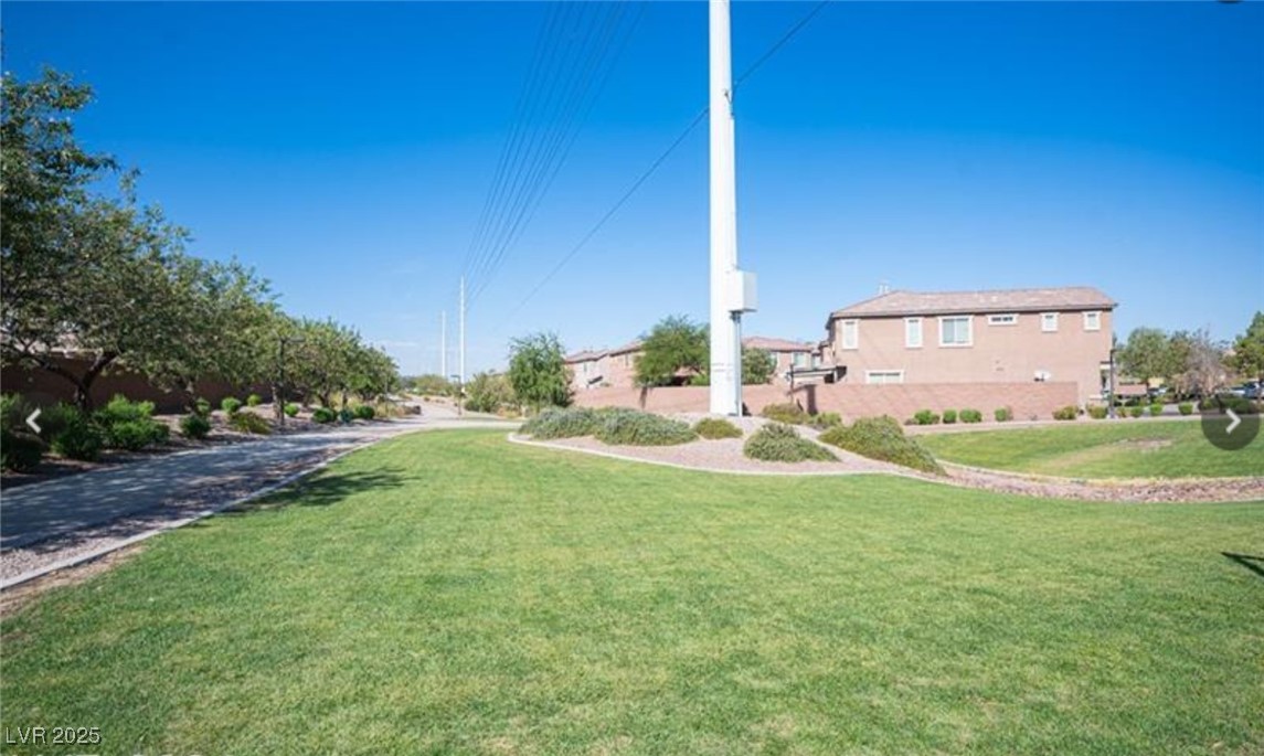 690 Calamus Palm Place Property Photo 23