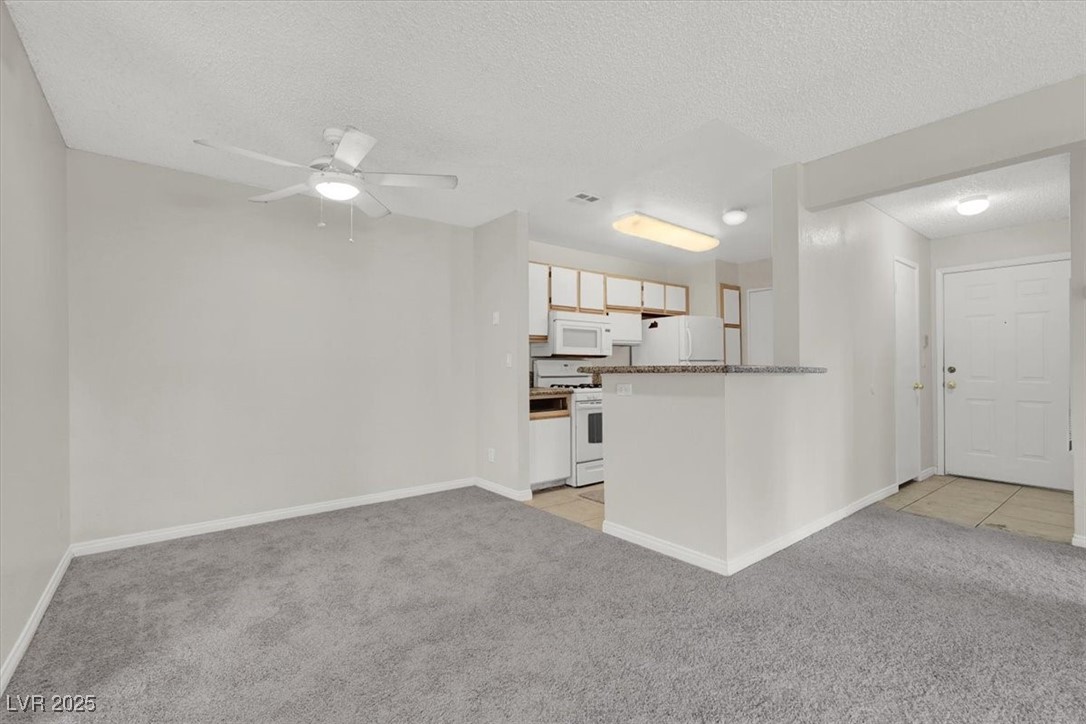 2200 South Fort Apache Road 1101 Property Photo 9