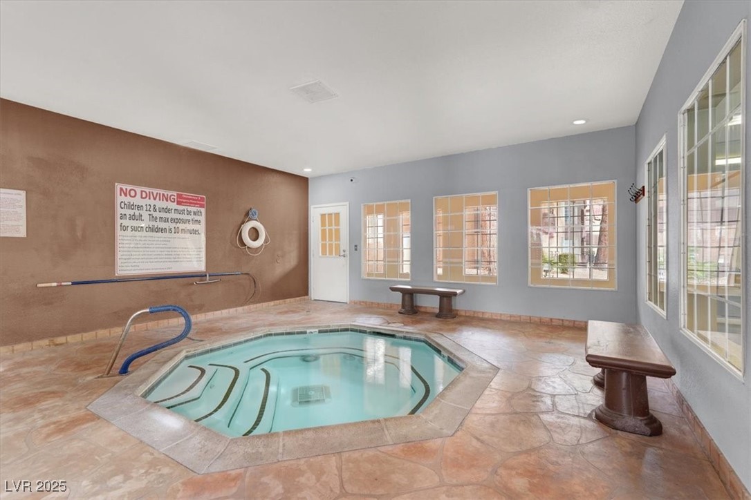 2200 South Fort Apache Road 1101 Property Photo 21