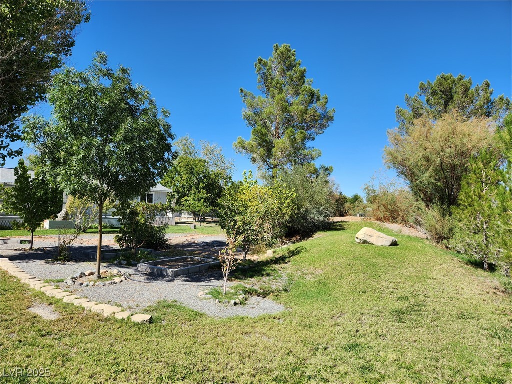 1740 West Donner Street Property Photo 4