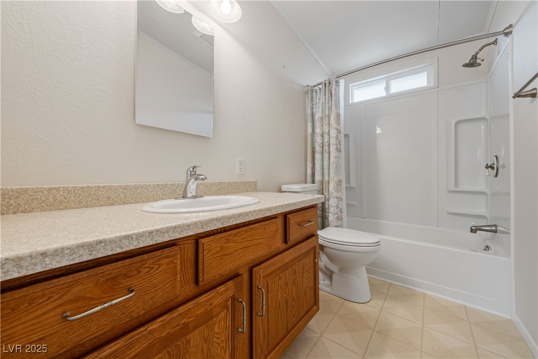 1740 West Donner Street Property Photo 26