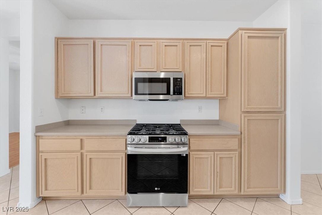 1717 Warrington Drive Property Photo 15