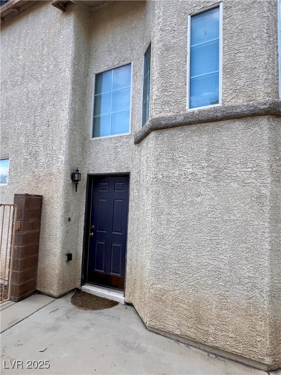 9553 Madsen Glen Court Property Photo 17
