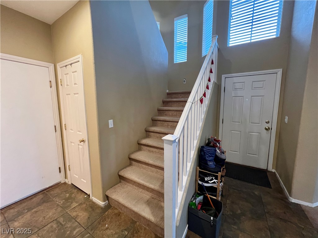 9553 Madsen Glen Court Property Photo 18