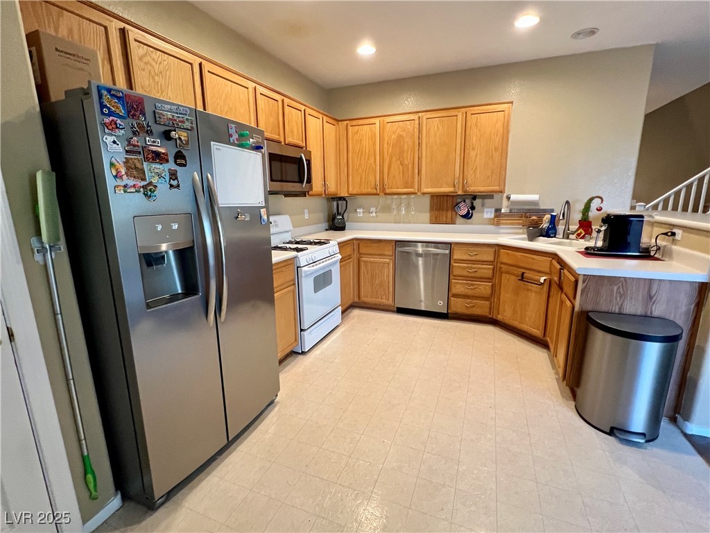 9553 Madsen Glen Court Property Photo 26