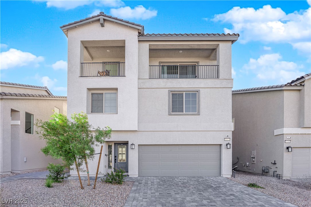 10375 Rose Palisade Street Property Photo 2