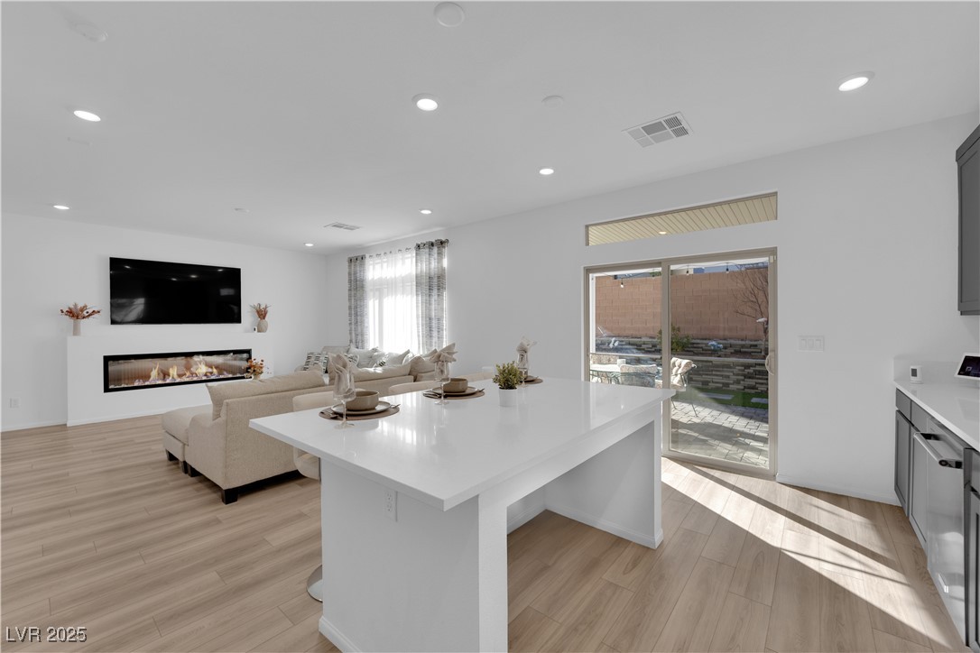 10375 Rose Palisade Street Property Photo 10