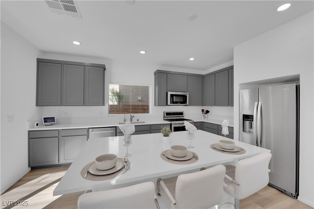 10375 Rose Palisade Street Property Photo 11