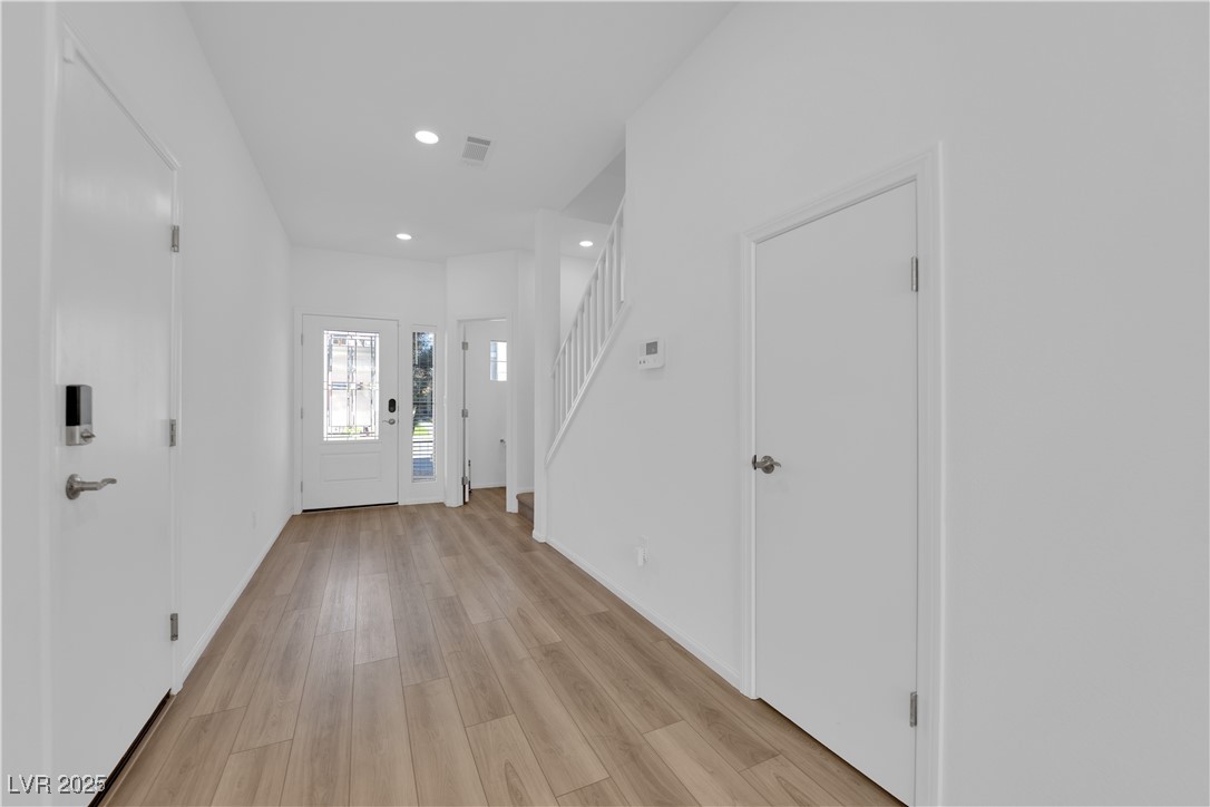 10375 Rose Palisade Street Property Photo 12