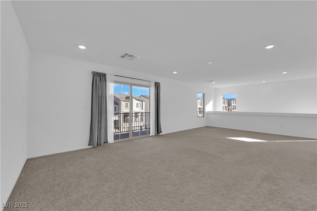 10375 Rose Palisade Street Property Photo 33