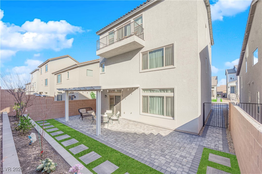 10375 Rose Palisade Street Property Photo 45