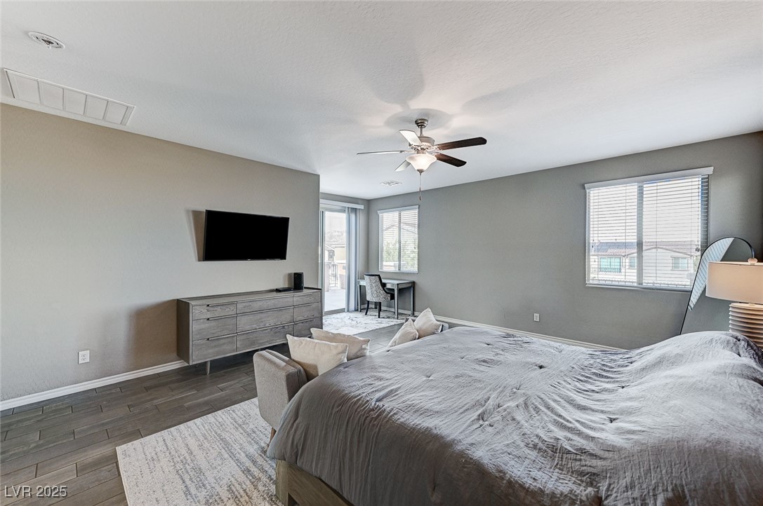 8864 Sherborne Gate Avenue Property Photo 22