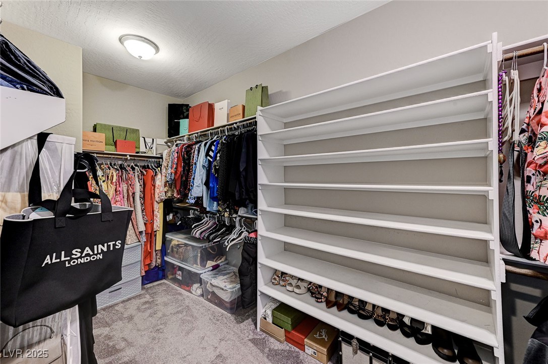 8864 Sherborne Gate Avenue Property Photo 26