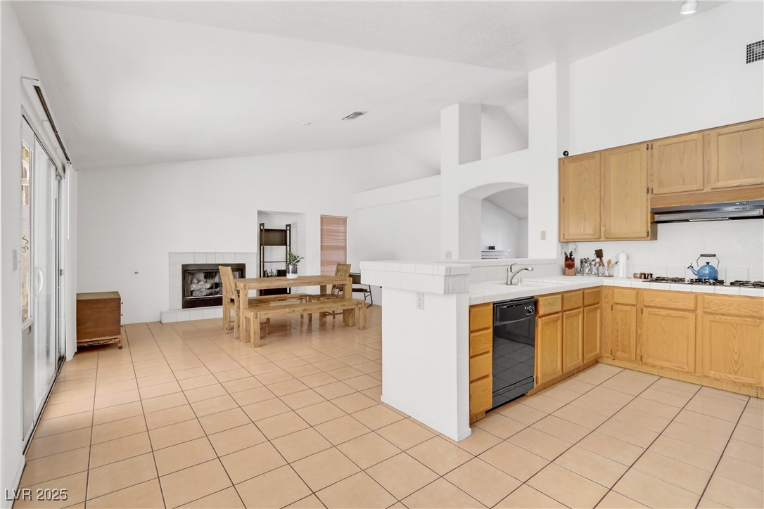 9905 Barrier Reef Drive Property Photo 23