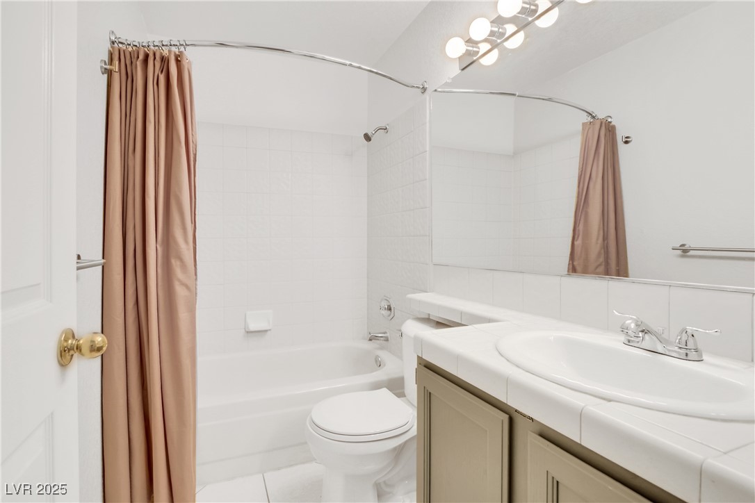 9905 Barrier Reef Drive Property Photo 25