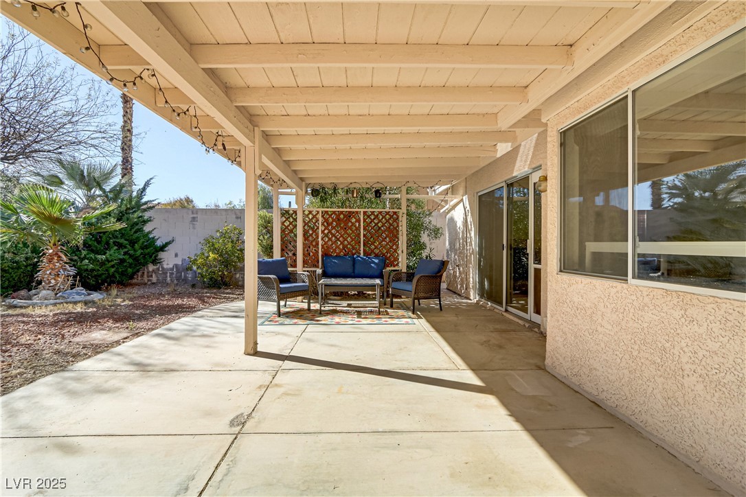 9905 Barrier Reef Drive Property Photo 36