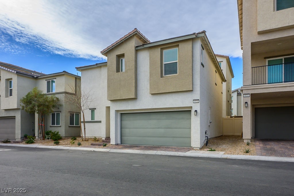 6935 Magenta Moon Street Property Photo 1