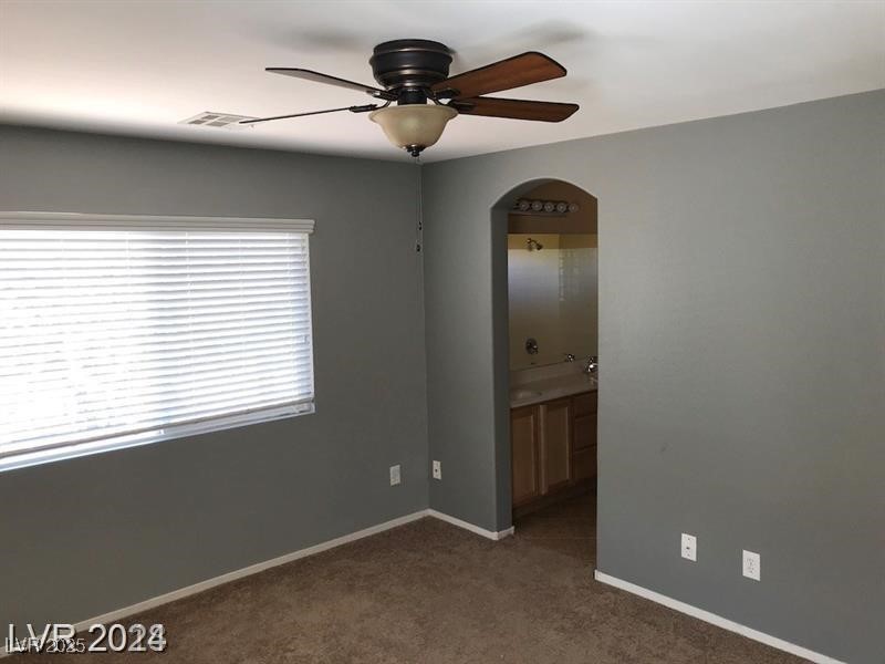 8708 Gateway Glen Drive Property Photo 10