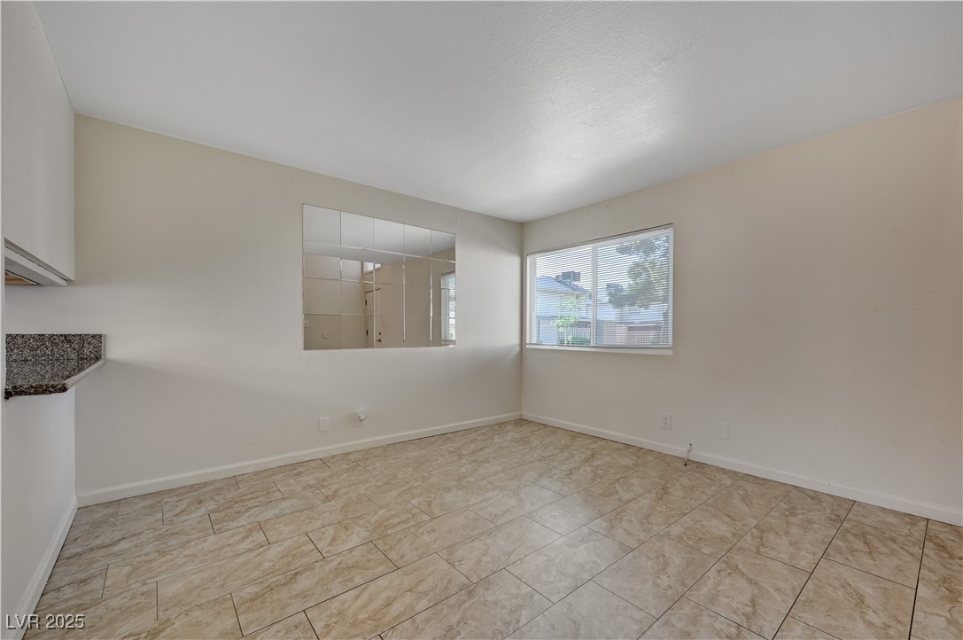4770 Topaz Street 77 Property Photo 7