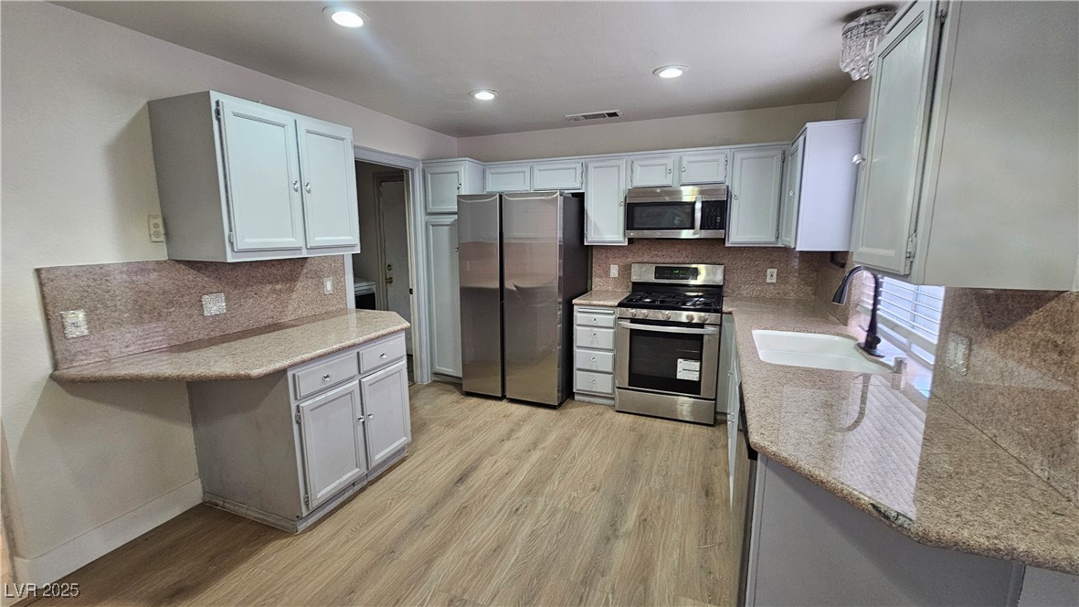 1829 Sierra Hills Way Property Photo 9
