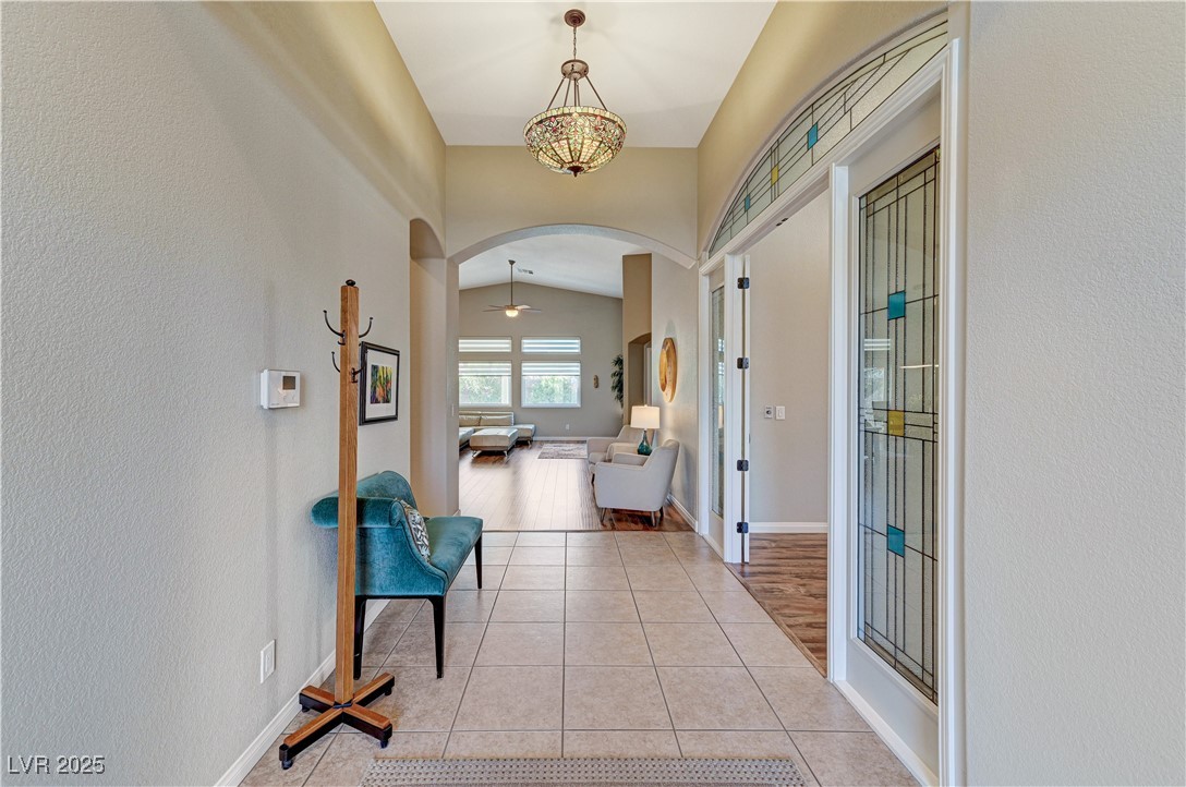 1595 Cattle Ranch Place Property Photo 4