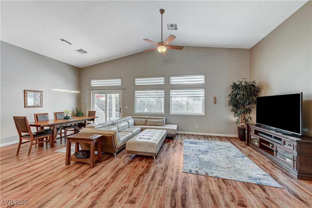 1595 Cattle Ranch Place Property Photo 8