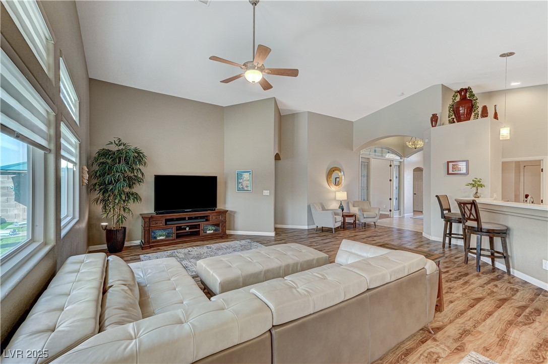 1595 Cattle Ranch Place Property Photo 9
