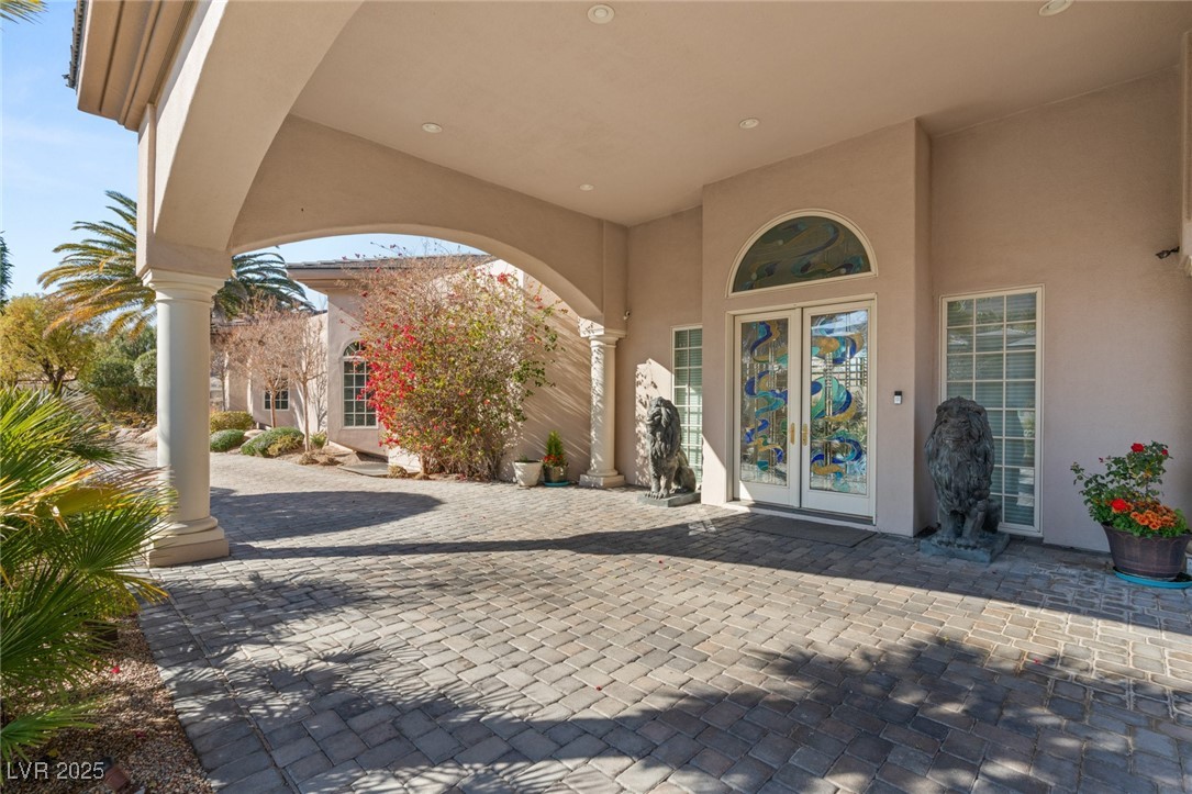 942 Villa Grande Way Property Photo 21