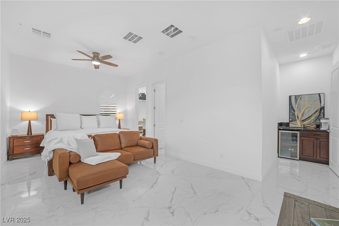 9 Porto Malaga Street Property Photo 21