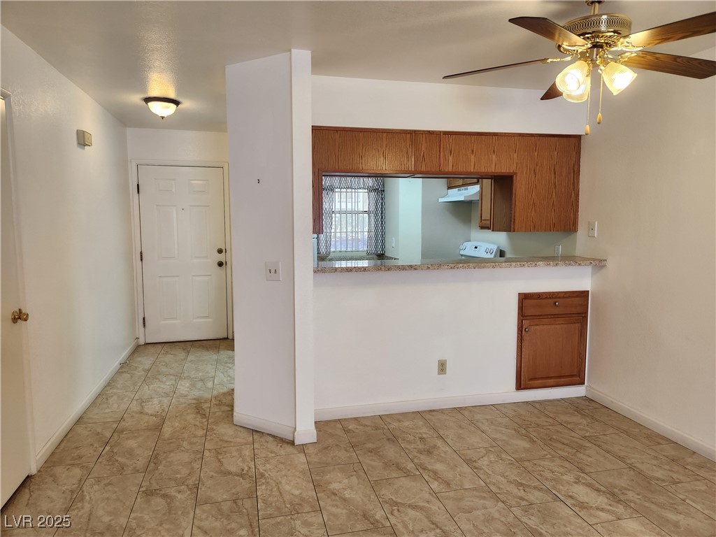 2060 Mesquite Lane 104 Property Photo 11