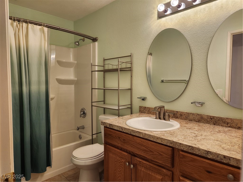 2060 Mesquite Lane 104 Property Photo 16