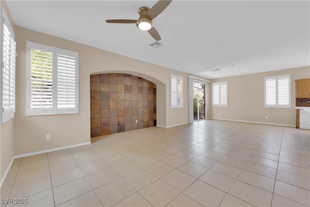 2429 Allegretto Avenue Property Photo 3