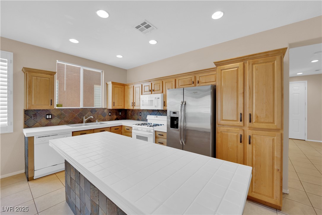 2429 Allegretto Avenue Property Photo 11