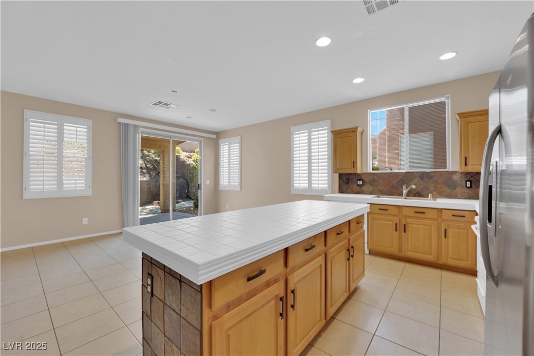 2429 Allegretto Avenue Property Photo 13