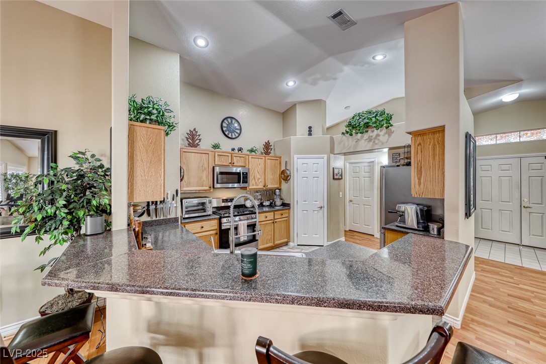 209 Long Shadow Terrace Property Photo 15