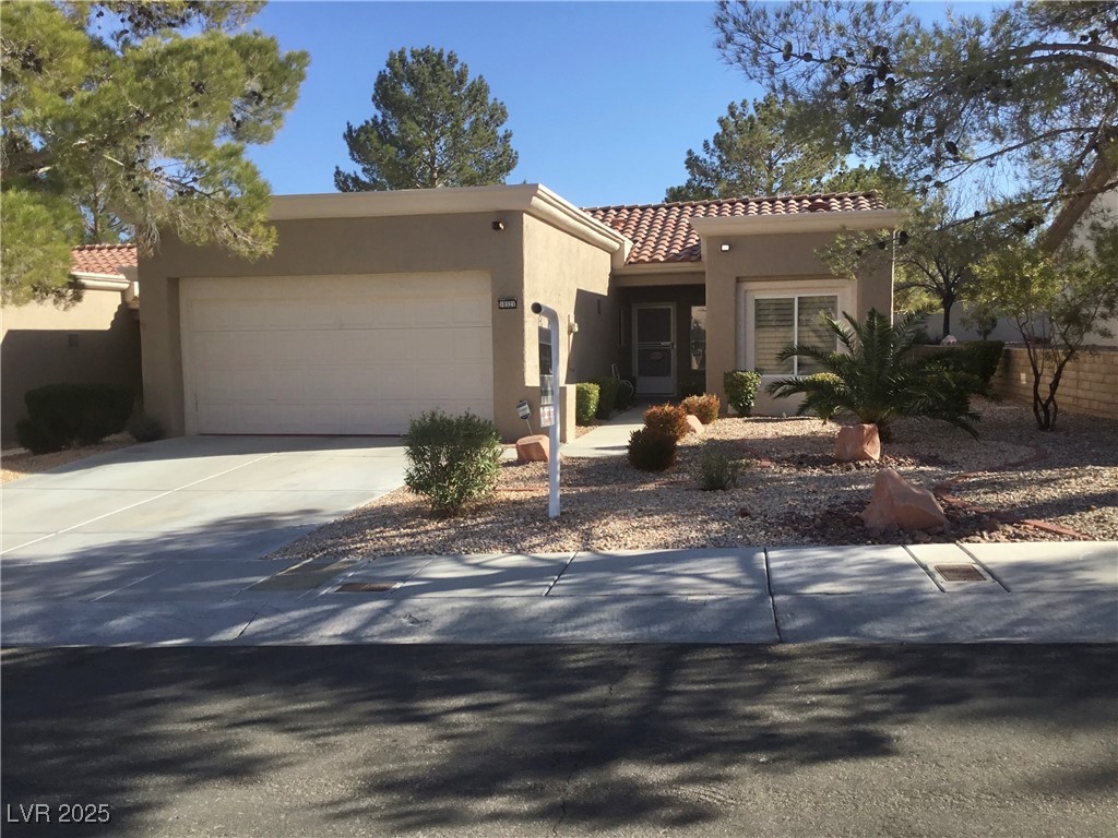 10321 Junction Hill Drive Property Photo 1