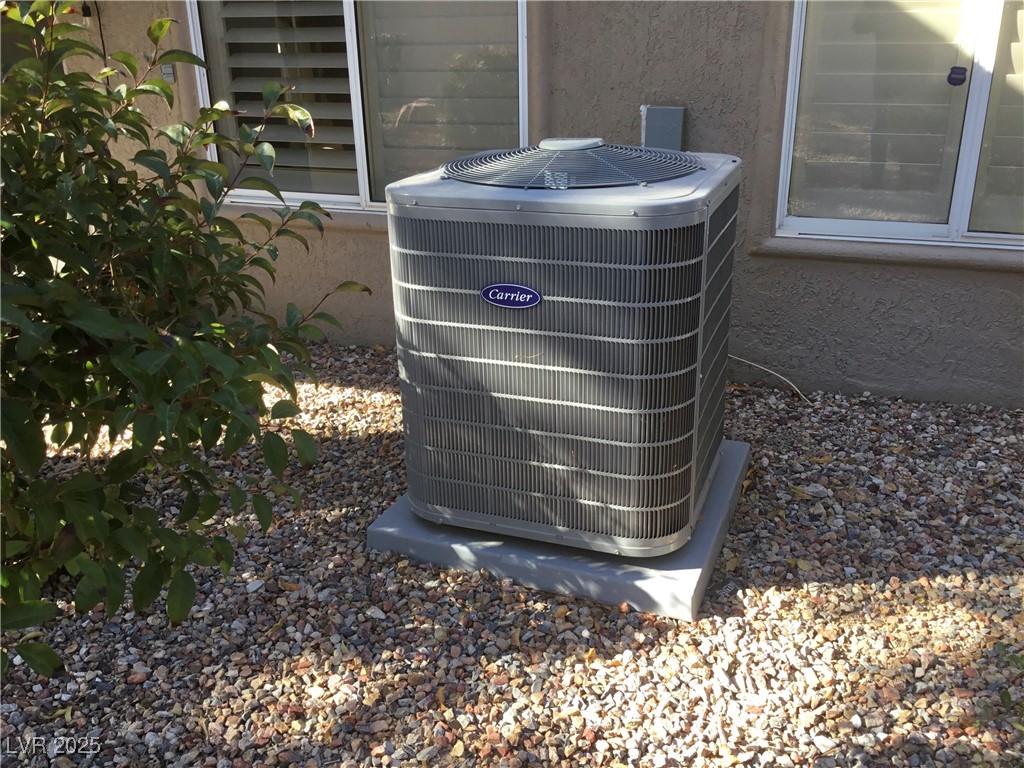 10321 Junction Hill Drive Property Photo 21
