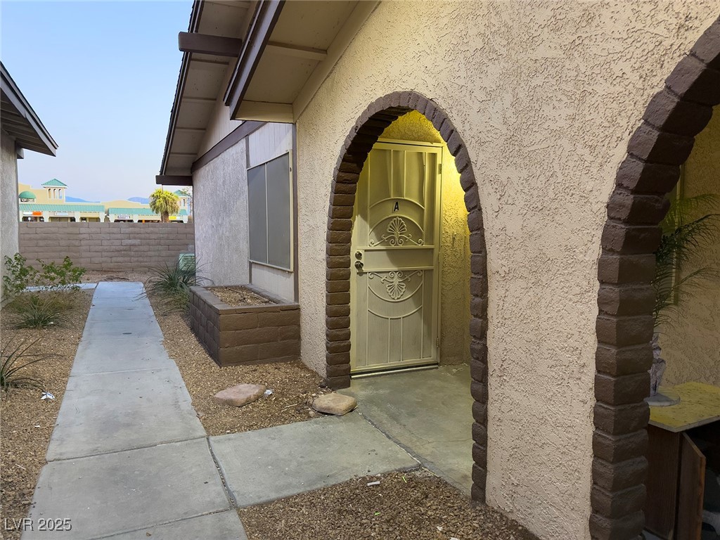 5905 Smoke Ranch Road A Property Photo 2