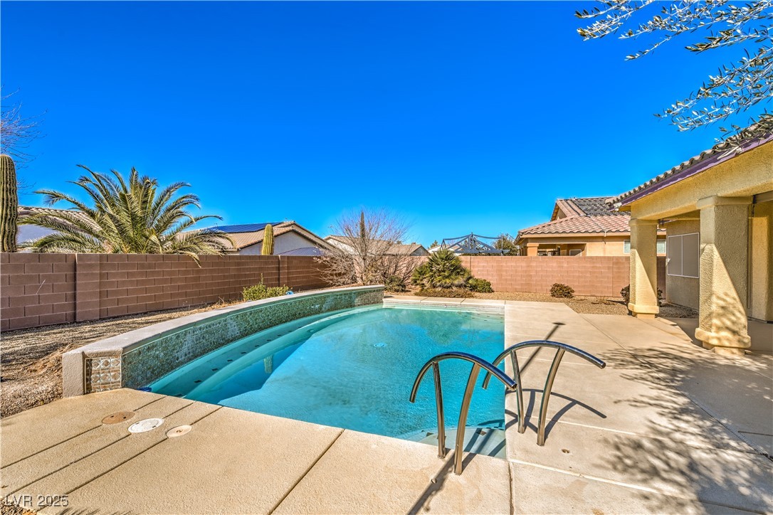 4880 Da Vinci Way Property Photo 2