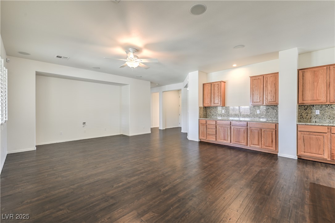 4880 Da Vinci Way Property Photo 7