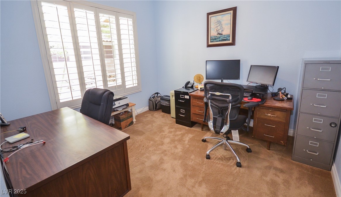 10718 Del Rudini Street Property Photo 18