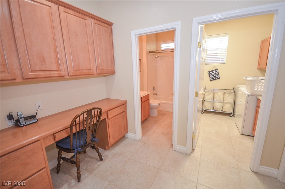 10718 Del Rudini Street Property Photo 19