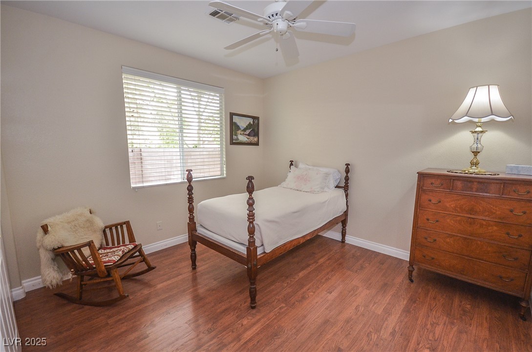 10718 Del Rudini Street Property Photo 24
