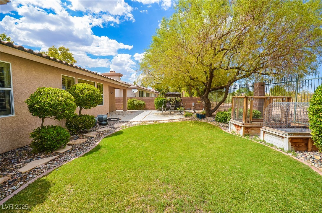 10718 Del Rudini Street Property Photo 26