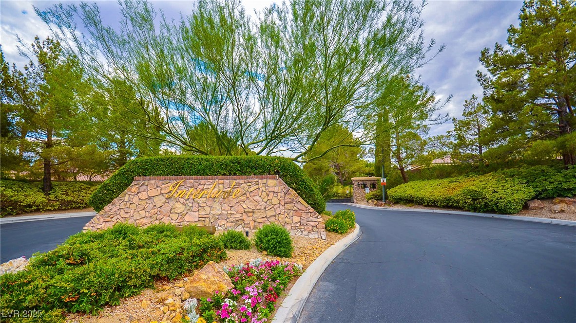 10718 Del Rudini Street Property Photo 28
