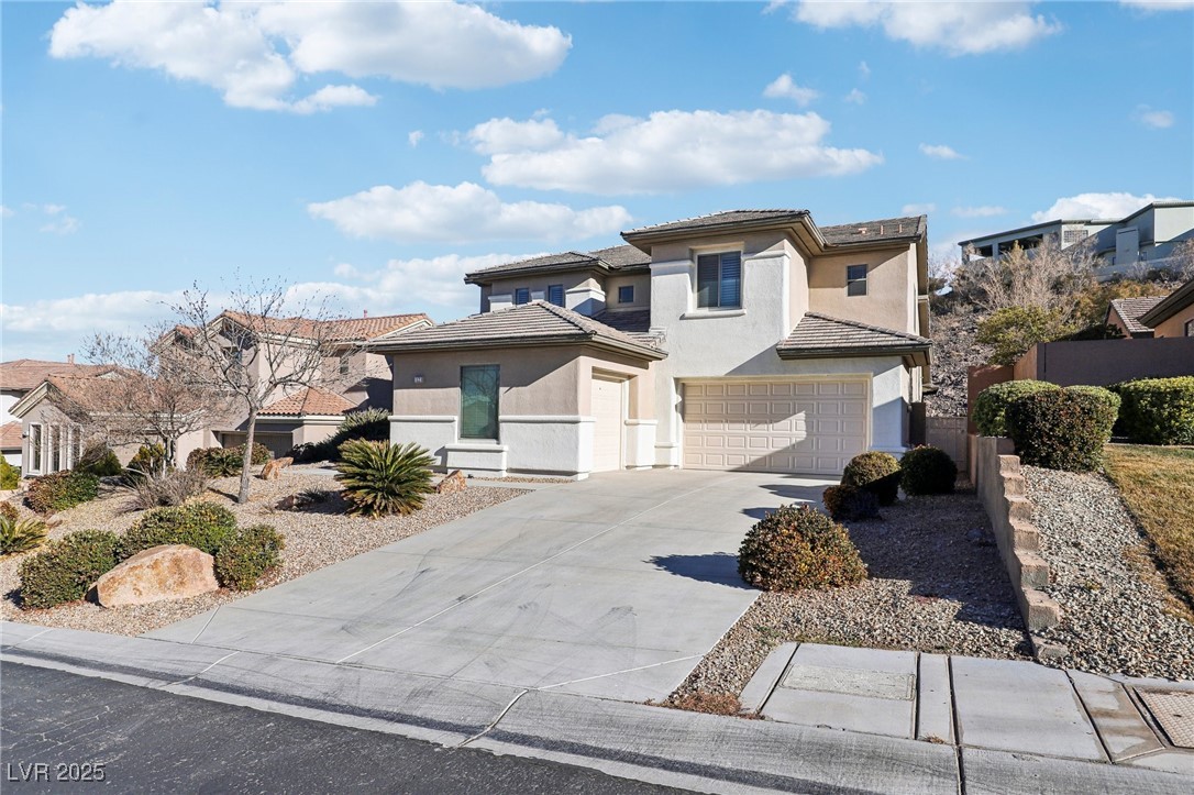 12 Oro Valley Drive Property Photo 2