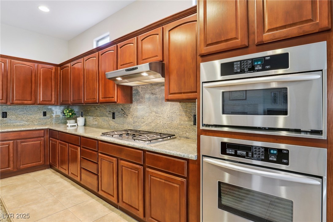 12 Oro Valley Drive Property Photo 16